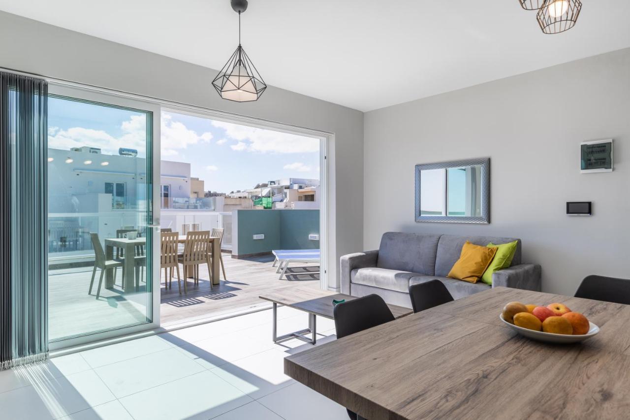Unique Penthouse With Private Heated Jacuzzi, Close To Restaurants And Night Life Is-Swieqi Екстер'єр фото