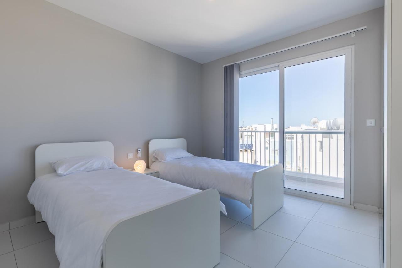 Unique Penthouse With Private Heated Jacuzzi, Close To Restaurants And Night Life Is-Swieqi Екстер'єр фото